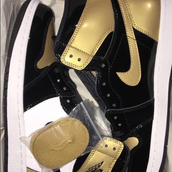 Gold Toe 1s - Picture 3 of 5